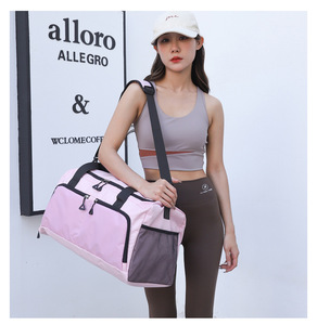 Bolsa Deportiva de Gimnasio Rosa Personalizada de Alta Calidad, Gran Capacidad, Cierre de Cremallera, Asa Suave, Bolsa de Viaje Deportiva - Product Image 2