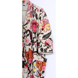 Kimono Kantha Vintage de la Mejor Calidad, Cuello en V, Mangas 3/4, Estampado Floral, 100% Algodón, Suave y Transpirable, para Verano/Primavera - Product Image 3