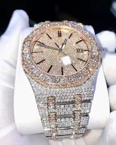 Montre de luxe pour homme en quartz avec diamants Moissanite, style premium, entièrement sertie, montre-bracelet de luxe simple avec diamants Moissanite - Product Image 4