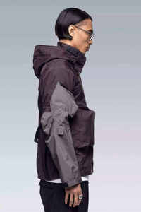 Veste technique pour homme personnalisée, coupe-vent imperméable, streetwear tactique, veste cargo cyberpunk, manteau urbain fonctionnel à capuche - Product Image 2