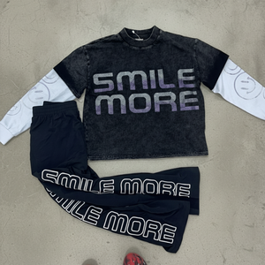 ชุดเสื้อยืดแขนยาวลายกราฟิก Smile More และกางเกงจ็อกเกอร์ลำลองสำหรับเด็ก ขายส่งตามสั่ง ชุดเซ็ต 2 ชิ้น สไตล์สตรีทแวร์ - Product Image 3