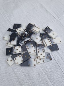 Jeu de dominos en résine durable, pièces de jeu créatives faites à la main pour enfants, adultes, fêtes et loisirs en famille - Product Image 5