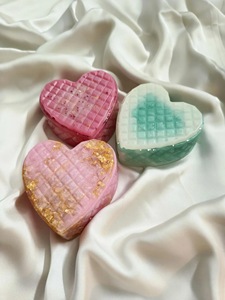ILAHI's Eco-Friendly Handmade Resin <b>Mold</b> <b>Hand</b> Modeled Modern Christmas Wedding Feng Shui Design Soft Interior Delicate Uttar - Product Image 1