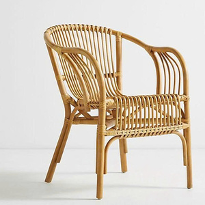 เก้าอี้รับประทานอาหารหวายธรรมชาติขายดี ผลิตด้วยมือสำหรับห้องครัวหรือสวน รับผลิตแบบ OEM มีสีให้เลือกหลากหลาย โรงงานเวียดนาม - Product Image 1