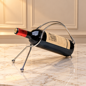 Porte-bouteilles en fer forgé avec design en spirale incurvée, support métallique pour comptoir, bar, cuisine et salle à manger - Product Image 6