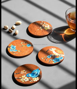 Sous-verres en noyer faits à la main en gros, sous-verres classiques en bois d'acacia avec des motifs carrés et ronds en bois - Product Image 2