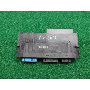 ECU และโมดูลคอมพิวเตอร์มือสองสำหรับรถยนต์ซีรีส์ 5 รุ่น 6135926745602 - Product Image 1