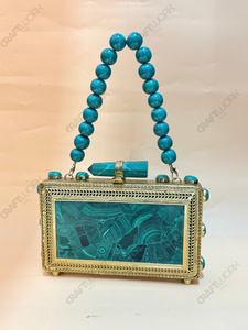 Pochette de soirée de luxe en malachite, en laiton doré, faite à la main, de créateur, pour mariage et mariée - Product Image 6