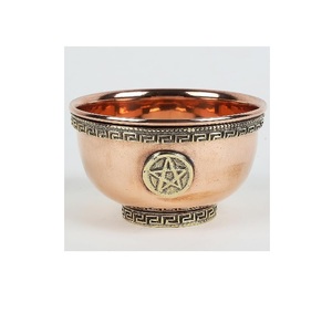 Cuenco decorativo dorado de 7.4 pulgadas para decoración del hogar, frutero moderno para encimera de cocina, organizador de llaves y centro de mesa para entrada. - Product Image 6