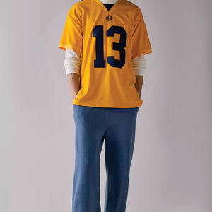 Maillot de football américain surdimensionné en mesh pour homme, manches courtes, col en V, numéro personnalisé, streetwear, tenue d'équipe, haut de sport - Product Image 3