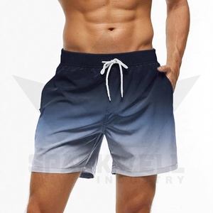 Short de bain pour homme vert dégradé à séchage rapide avec cordon de serrage, taille mi-haute, en satin, avec poches latérales - Product Image 3