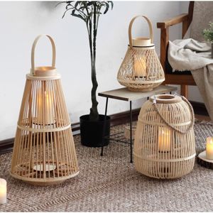 Petit porte-bougie en rotin au design compact, éclairage discret, accent lumineux pour table de chevet - Product Image 2