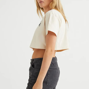 Custom Made Logo Oem Service <b>Crop</b> <b>Top</b> Casual Workout Half <b>Sleeve</b> <b>Crop</b> <b>Top</b> Activewear Slim Fit Cheap Price <b>Crop</b> <b>Top</b> - Product Image 3