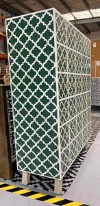 Gabinete de Almacenamiento Moderno con Patrón Verde y Detalles Blancos, Gabinete de Madera Hecho a Mano con Incrustaciones de Hueso para Decoración de Hogar de Lujo - Product Image 3