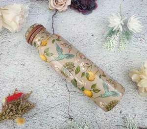 Bouteille en cuivre exclusive, conçue pour un segment haut de gamme, offrant une esthétique raffinée et une qualité de matériau supérieure. - Product Image 6