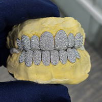 Grillz dentaire personnalisé en argent S925 avec moissanite D VVS, grillz haut et bas entièrement sertis de moissanite, grillz hip-hop plaqué or sur mesure pour hommes