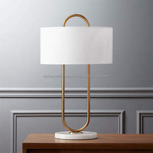 Lampe de table de luxe moderne en forme de parapluie, base en argent doré, idéale pour le salon, l'éclairage intérieur, les mariages. - Product Image 5