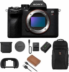 Appareil photo numérique hybride plein format à objectifs interchangeables Alpha a7R V - Product Image 1