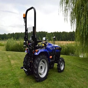 Tractor Farmtrac 26 Pro 4WD que ofrece una eficiencia de combustible excepcional, comodidad de operación y un rendimiento agrícola confiable. - Product Image 2
