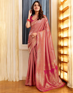 Sari en soie tissée rose, style Banarasi, tenue de mariage festive, vêtement traditionnel indien - Product Image 1