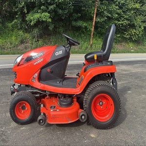 Tractor cortacésped Kubota Gr2020 de alto rendimiento, diseñado para cortes potentes en jardines y granjas con comodidad. - Product Image 6