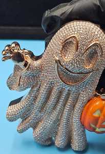 Colgante de Moissanita Chapado en Oro de 18K y Plata de Ley 925 con Diseño de Fantasma de Dibujos Animados Totalmente Cubierto de Piedras y Calabaza, Joyería de Regalo Unisex - Product Image 5