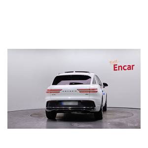 Genesis GV70 2.5T 2024 Gasolina AWD con 21,119 km, Volante a la Izquierda, Caja de Cambios Automática, Asientos de Cuero, Cámara Trasera - Product Image 4