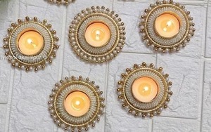 Porte-bougie chauffe-plat en perles acryliques faites à la main, élégant, style classique indien du Rajasthan, pour Diwali, mariages, anniversaires, fêtes et festivals. - Product Image 3