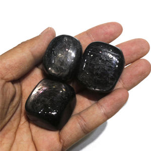 Hyperstène naturel poli en gros, pierre semi-précieuse roulée de Aamna Gems - Product Image 3