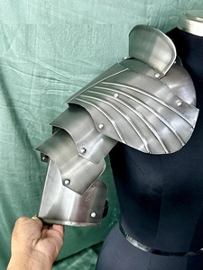 ชุดเกราะไหล่เหล็กทำมือ – ชุดคอสเพลย์แฟนตาซียุคกลางและเครื่องแต่งกายโดย MetalCostume MetalCostume - Product Image 5