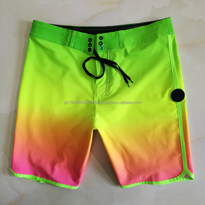 Concevez votre propre logo personnalisé pour les shorts de planche en tissu extensible dans les 4 sens pour hommes - Product Image 5