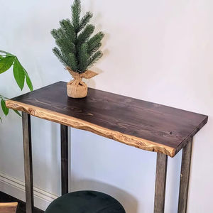 Table console rustique en bois massif avec bord naturel et pieds métalliques – Meuble industriel moderne pour couloir et salon - Product Image 1