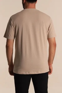 เสื้อยืดลำลองคอกลมทรงเข้ารูปแขนสั้นสำหรับผู้ชายไซส์ใหญ่ Ever Glow ผลิตจากผ้าฝ้าย 100% ระบายอากาศได้ดี แห้งเร็ว เป็นมิตรต่อสิ่งแวดล้อม ด้านหน้าเรียบ - Product Image 5
