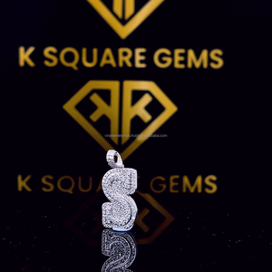 Colgante de Plata de Ley con Corte Personalizado Exquisito para Niños Unisex, con Diamante Moissanita Mejorado, Claridad VVS, Estilo Hip Hop, Dorado - Product Image 5