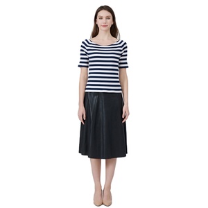 Conjunto de Blusa de Viscosa a Rayas de Manga Corta para Mujer y Falda Midi Negra Tejida |   Uniforme Antiarrugas - Product Image 3