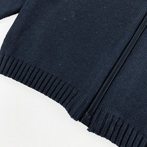 Pull en coton premium à fermeture éclair et manches longues pour garçons - Product Image 4