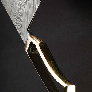 Couteau de chef en acier Damas, outil de cuisine fait main pour les chefs professionnels et les passionnés de cuisine - Product Image 4