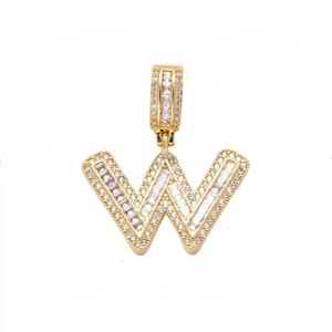 Personnalisé Hip Hop Moissanite Diamants Cloutés Lettre Initiale Logo A-Z Plaqué Or Glacé Pendentif Indien Exportateurs Partie - Product Image 1