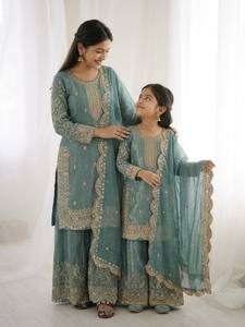 Ensemble Kurta Palazzo en soie brodée pour filles avec dupatta, tenue traditionnelle indienne pakistanaise pour mariage et fête - Product Image 2