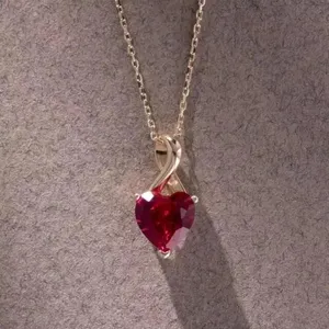 Colgante Solitario de Diamante Cultivado en Laboratorio con Corte Corazón de 2 Quilates, Chapado en Oro Amarillo de 14k, Diamante Tishya de Lujo para Mujer - Product Image 3