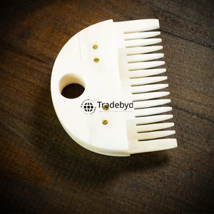 Peine de Pelo de Hueso Premium Tradebyd, Accesorio de Peinado Hecho a Mano, Herramienta Profesional para el Cuidado del Cabello para Todo Tipo de Cabello - Product Image 4