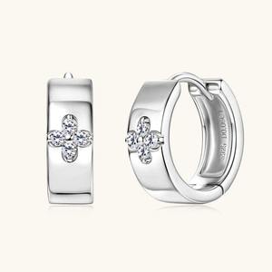 ต่างหูเพชรแท้ทรงคลาสสิกหรูหราสีทอง เหมาะสำหรับงานปาร์ตี้และใส่ทำงาน เป็นของขวัญสำหรับผู้หญิง - Product Image 1