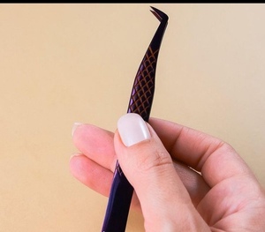 Pince à épiler pour extensions de cils de haute qualité, en acier inoxydable, précision, durabilité, anti-magnétique, résistant aux acides, outils à dents lisses, ensemble d'outils - Product Image 3