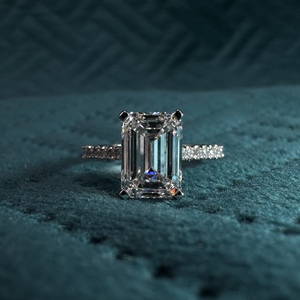 Magnifique bague en diamant émeraude cultivé en laboratoire de 3,48 carats en platine PT950 pour femmes - Product Image 3