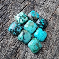 Pierre précieuse naturelle tibétaine turquoise taillée en coussin, faite à la main, pour la création de bijoux