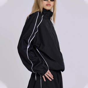 Survêtement coupe-vent à capuche personnalisé pour l'hiver, 100% nylon, léger, séchage rapide, respirant, impression de logo personnalisée, OEM - Product Image 1