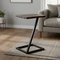 Table d'appoint carrée en bois et résine époxy faite à la main avec pieds en métal, table de lampe, support de vase, table d'appoint pour petit espace, meuble de café