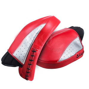 Almohadillas de Entrenamiento de Boxeo de Cuero de Alta Calidad con Correa de Muñeca Ajustable, Diseño Transpirable y Ligero - Product Image 4