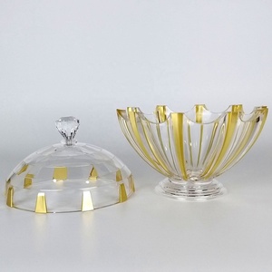 Tazón Redondo Moderno de Acrílico Dorado para Servir Aperitivos con Tapa para Fiestas - Product Image 3