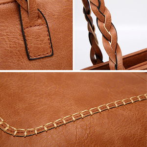 Sac fourre-tout tendance pour femme, fait main, durable, design élégant, parfait pour le bureau, les courses, les essentiels quotidiens, en PU, toutes saisons - Product Image 5